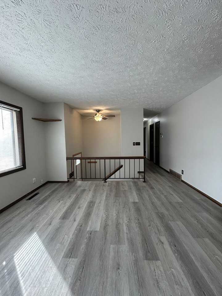 7516 Josephine St - Photo 3 of 36