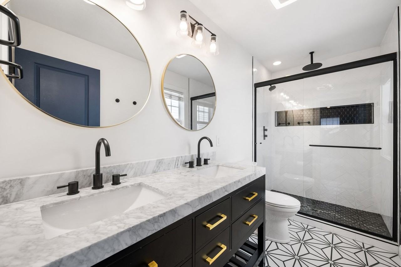 119 Haldeman Ave - Photo 2 of 33