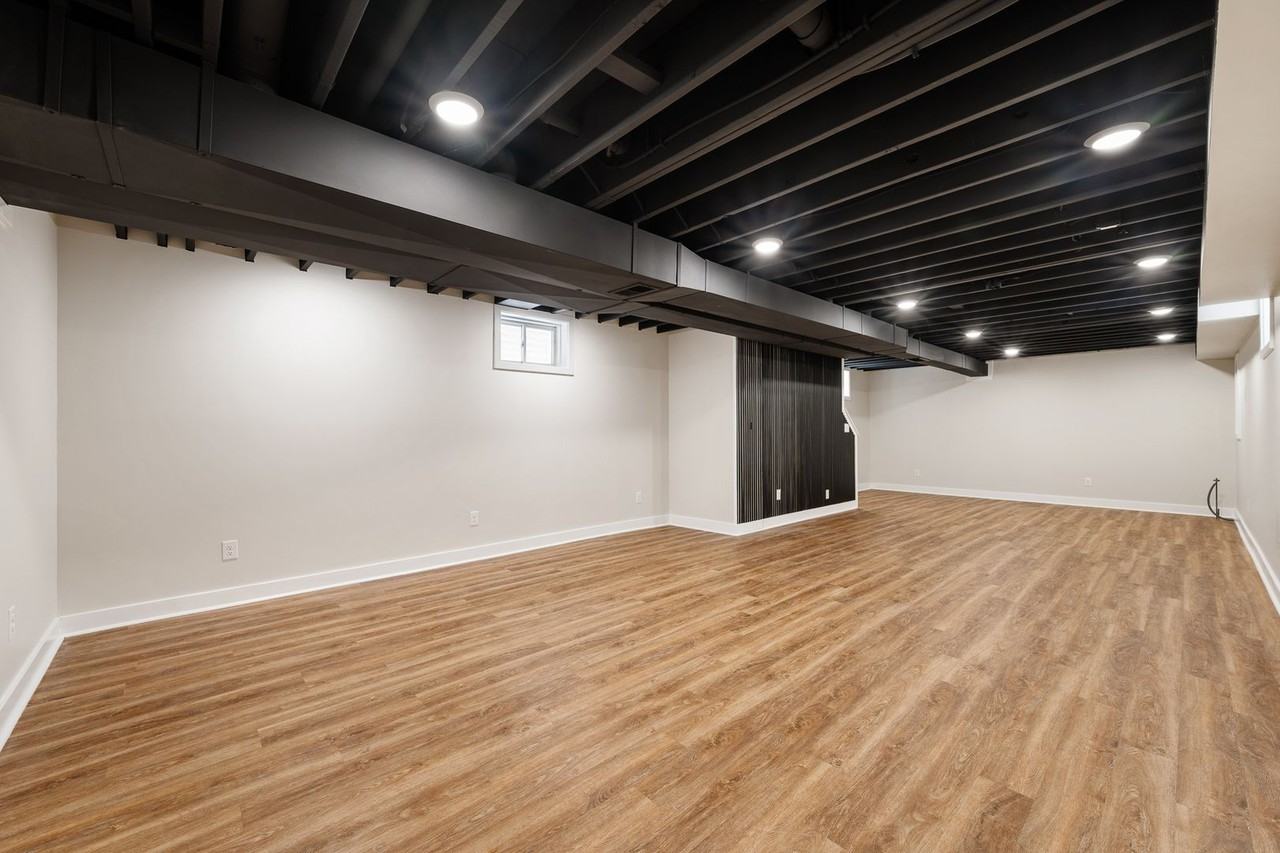 119 Haldeman Ave - Photo 3 of 33