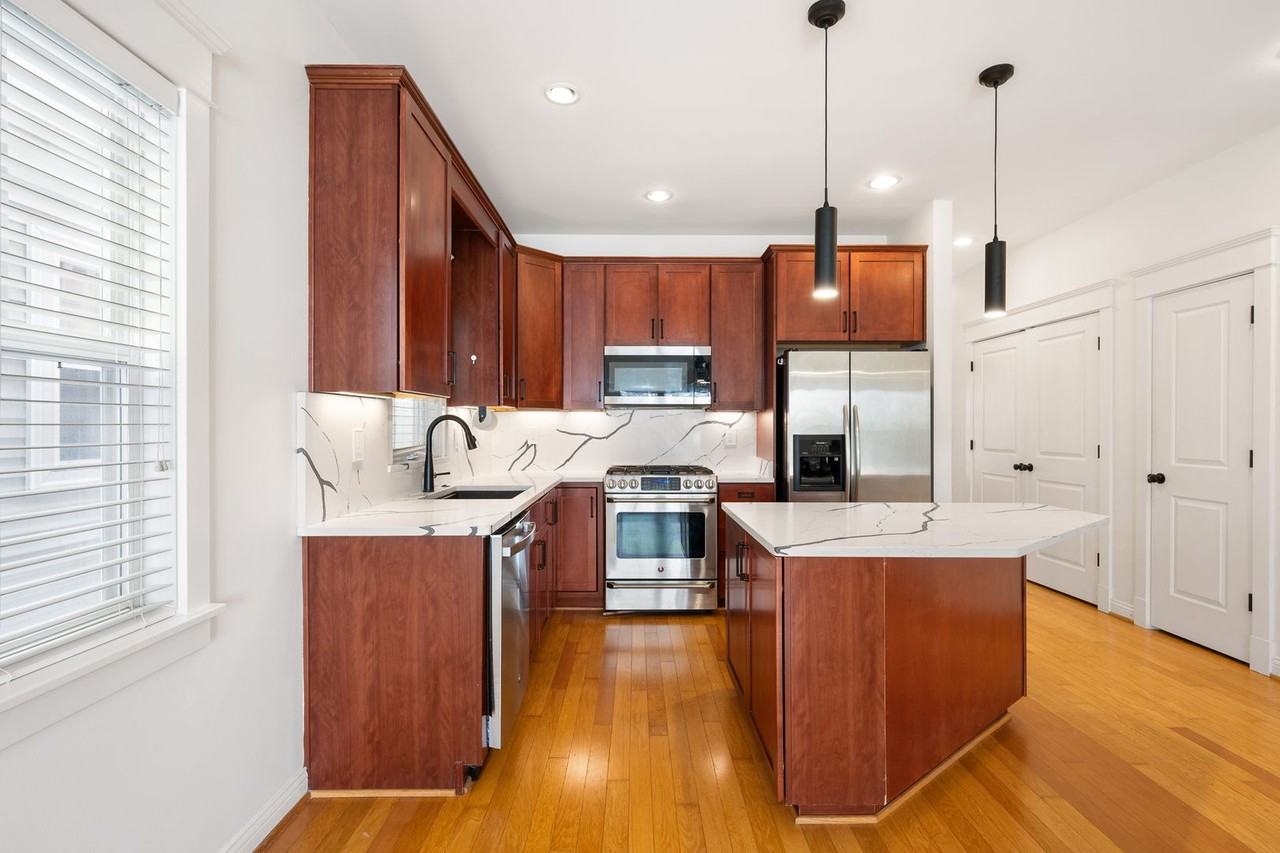 119 Haldeman Ave - Photo 6 of 33