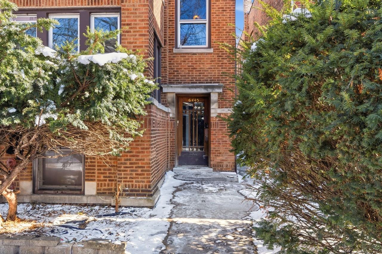 6445 Glenwood - Photo 2 of 32