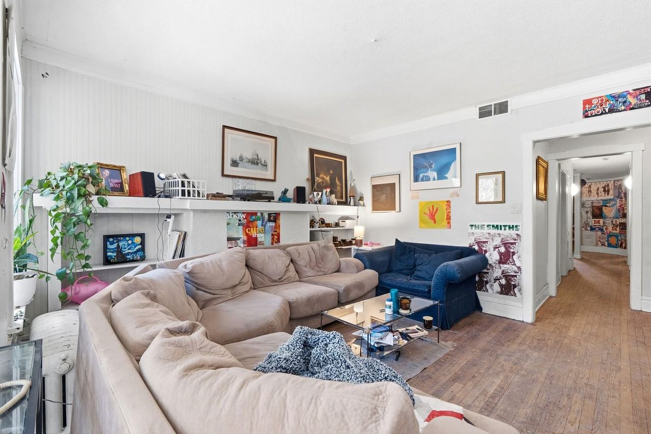 6445 Glenwood - Photo 5 of 32