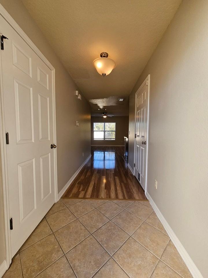 2954 Willowleaf Ln - Photo 2 of 18