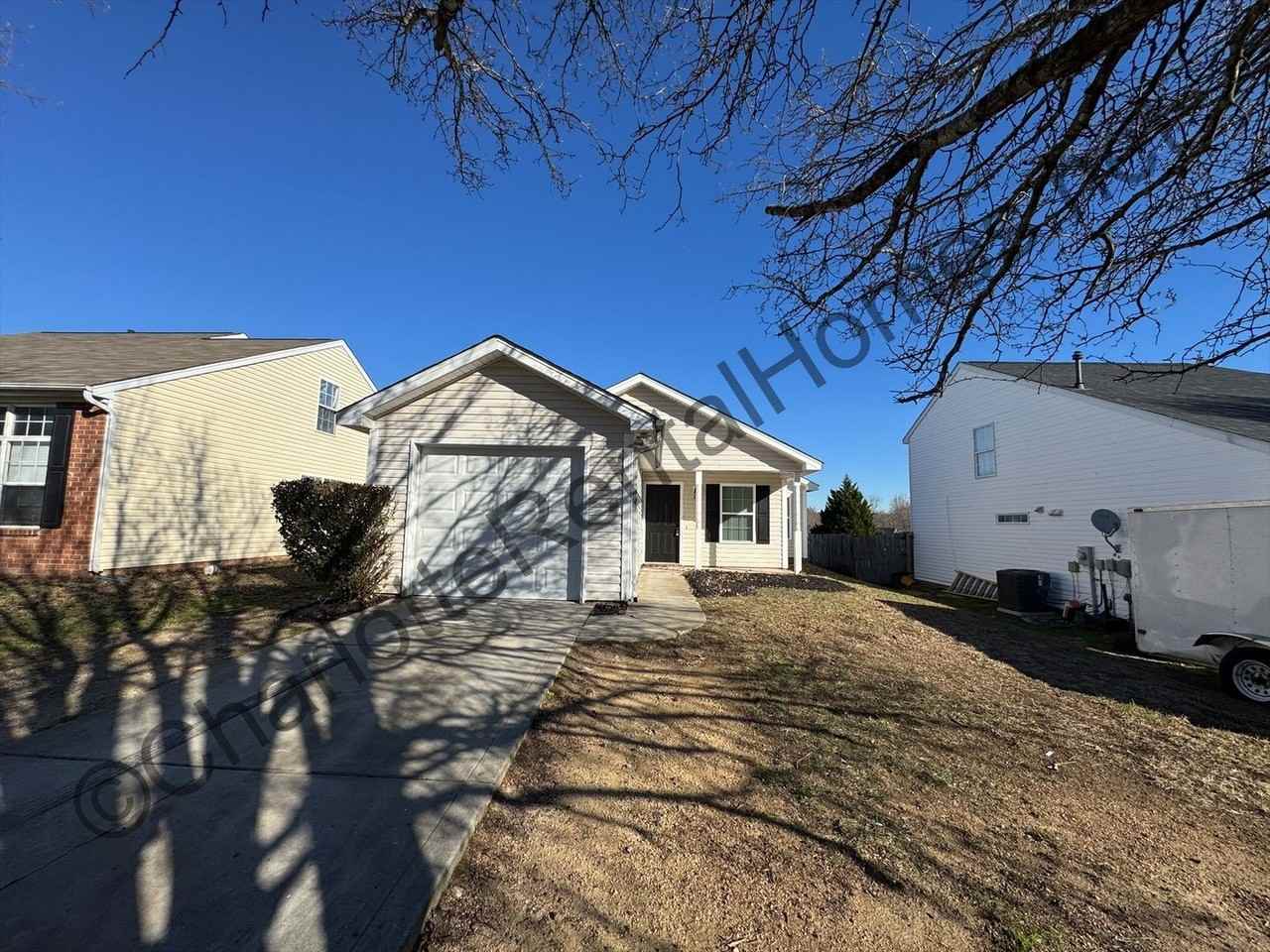 1467 Summer Coach Dr - Photo 2 of 14