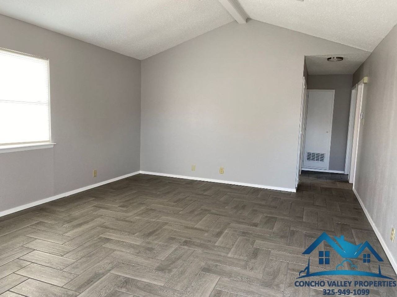 3110 Juanita Ave - Photo 2 of 13