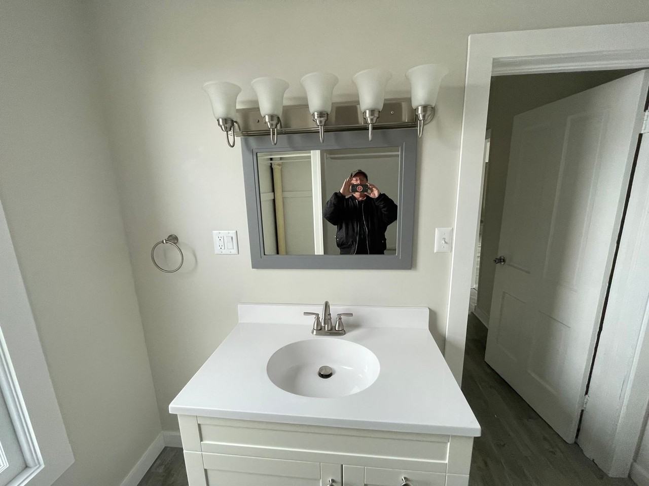 319 N 18th St - Photo 5 of 5