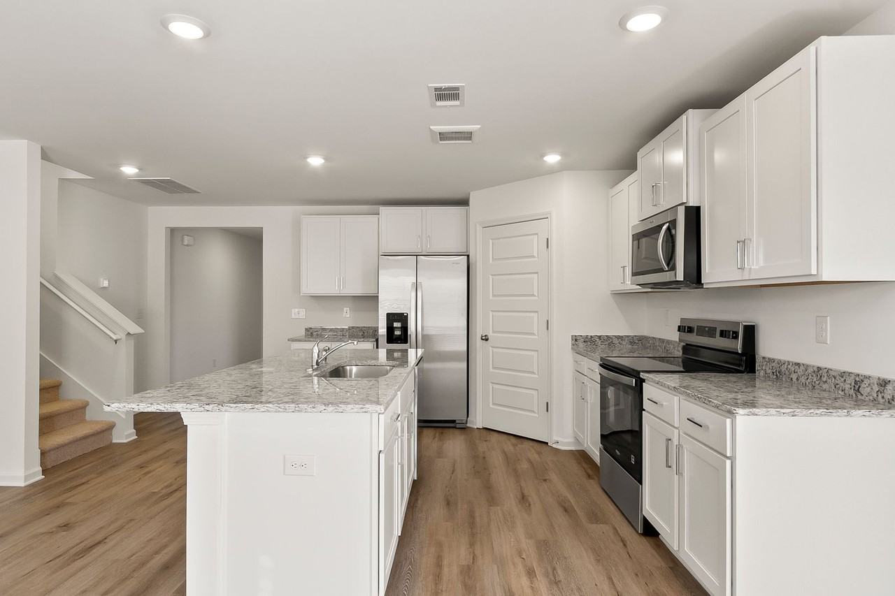 3917 Magnolia Hills Dr - Photo 5 of 29