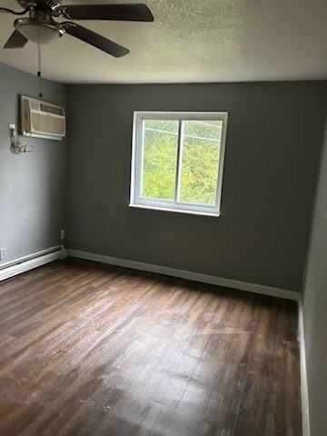 1978 Kentucky Ave #1978-10 - Photo 2 of 23