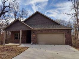 featured image of 19 Ventnor Cir