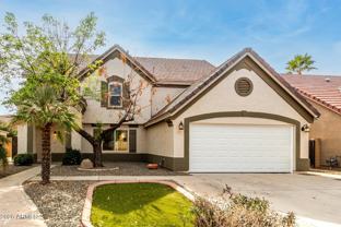 2425 E Westchester Dr - Photo 1 of 1