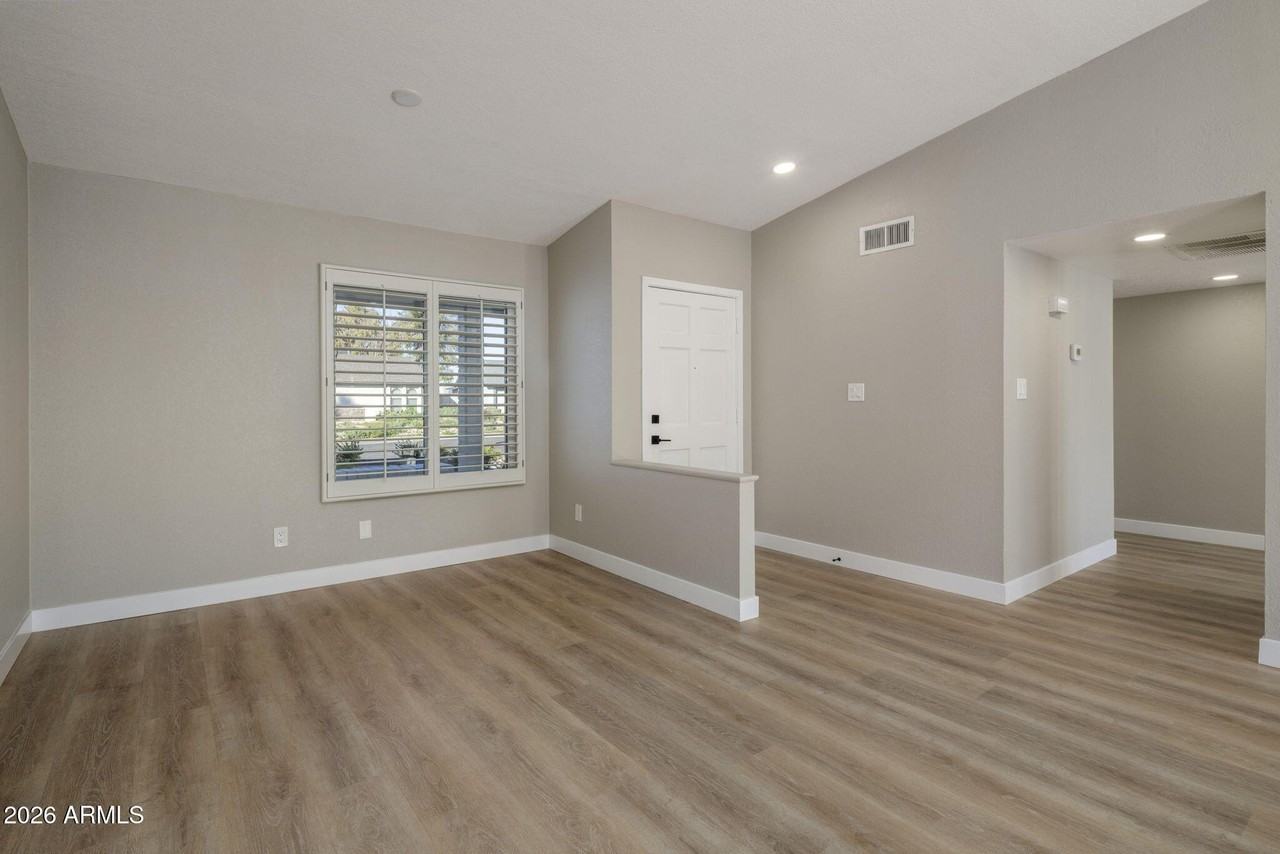 7311 S Mcallister Ave - Photo 7 of 29