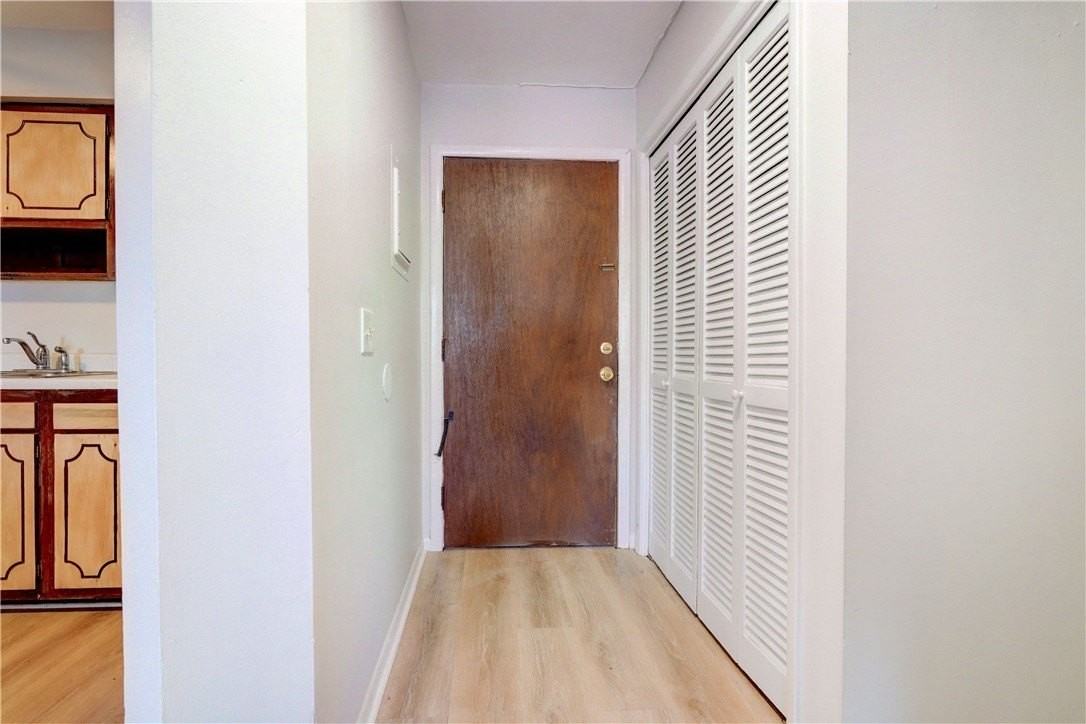 404 Main St Unit B6 #B6 - Photo 5 of 17