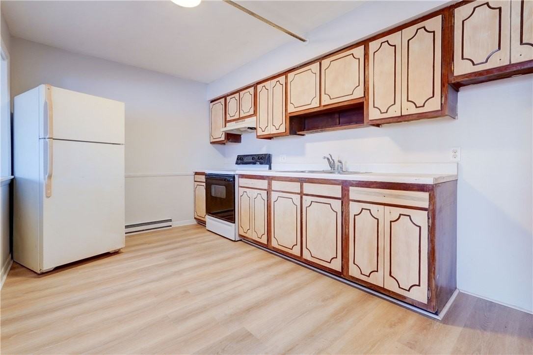 404 Main St Unit B6 #B6 - Photo 6 of 17