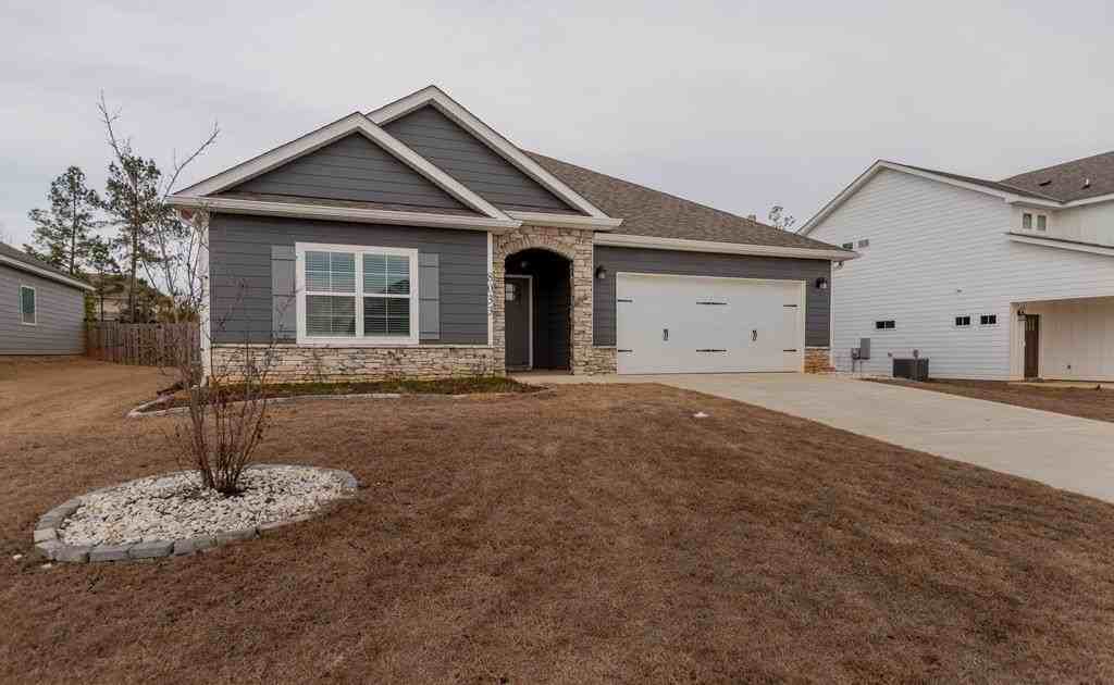 8033 Barton Dr - Photo 2 of 28