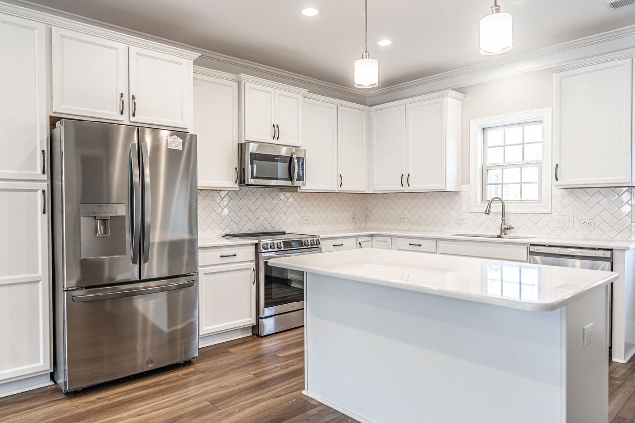 152 Lark Dr #1 - Photo 7 of 24