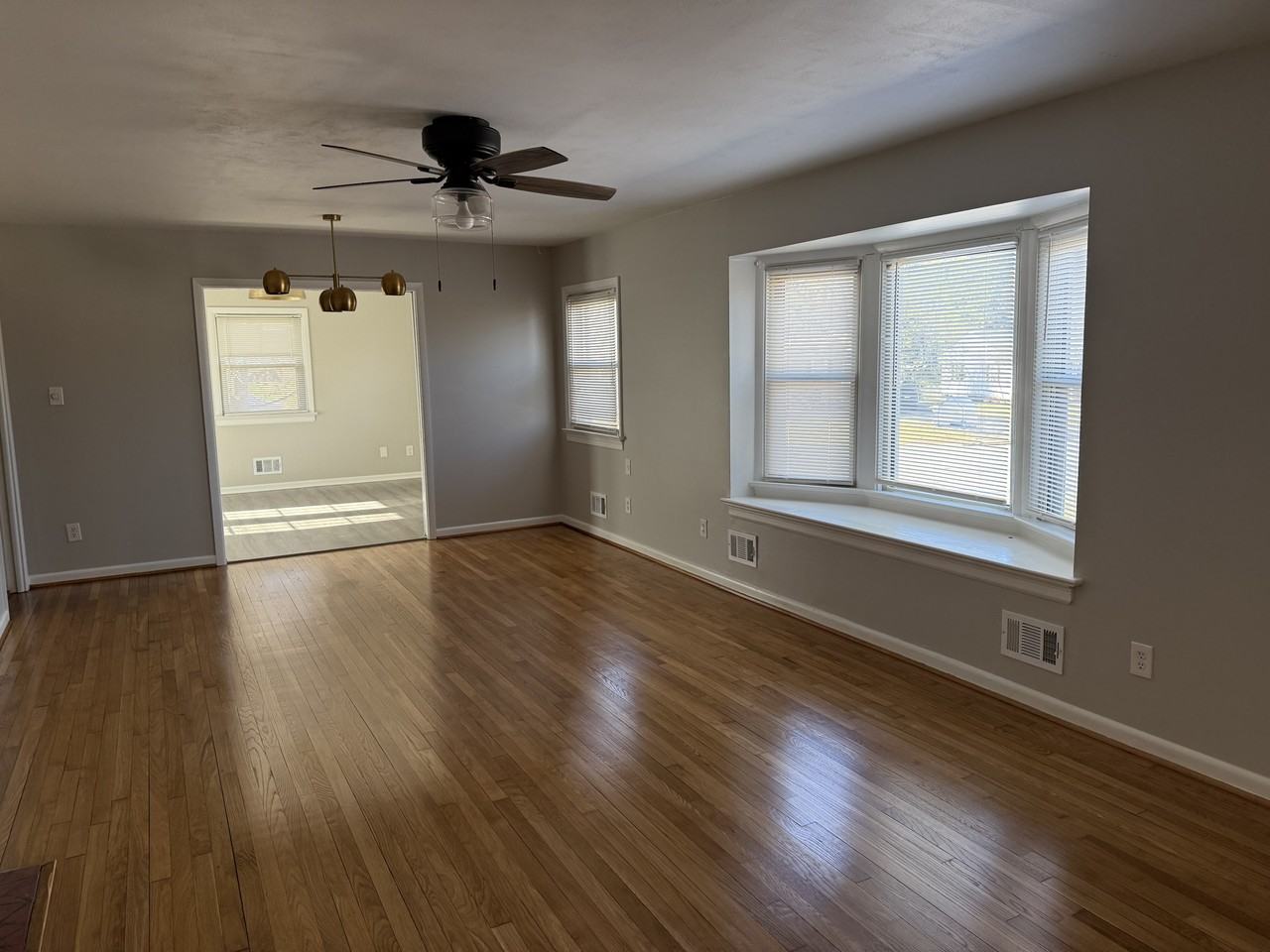 9131 Mapleview Ave #1 - Photo 2 of 11