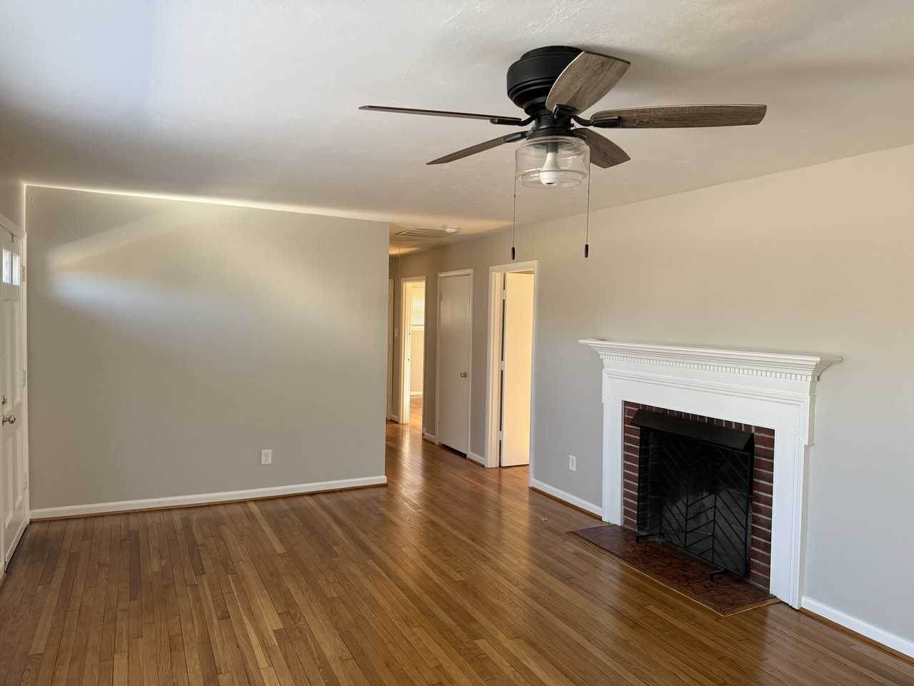 9131 Mapleview Ave #1 - Photo 3 of 11