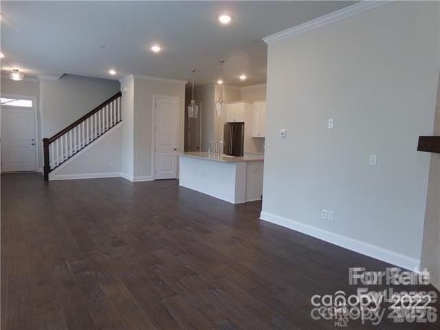 11218 Cobb Creek Ct - Photo 3 of 14