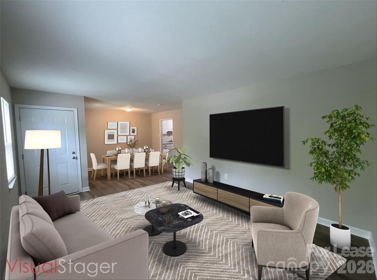 3623 Driftwood Dr - Photo 3 of 13