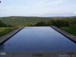 featured image of 47 Calhoun St