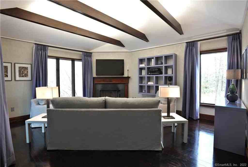 247 Painter Hill Rd - Photo 2 of 25