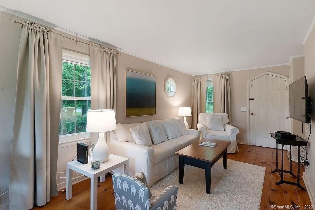 141 Melius Rd - Photo 2 of 8