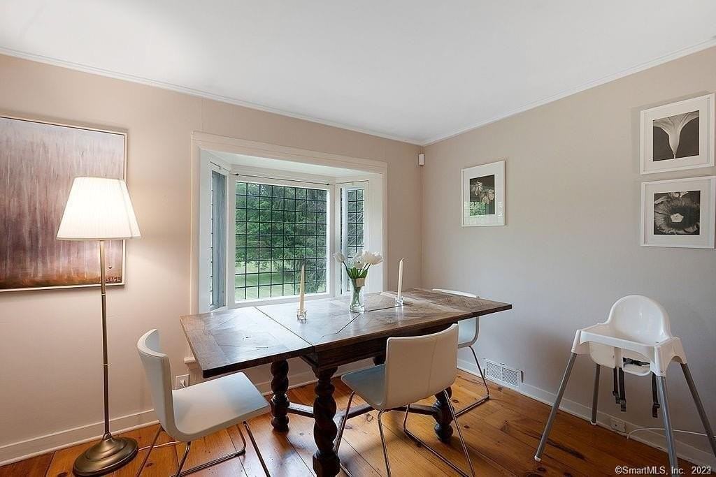 141 Melius Rd - Photo 3 of 8