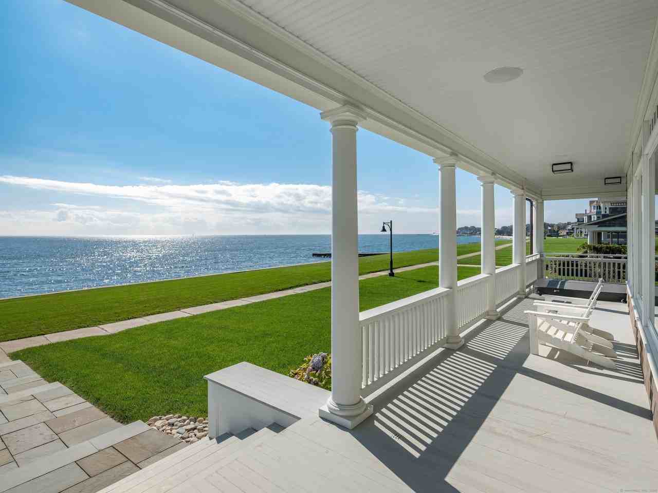 7 Pettipaug Ave - Photo 4 of 37