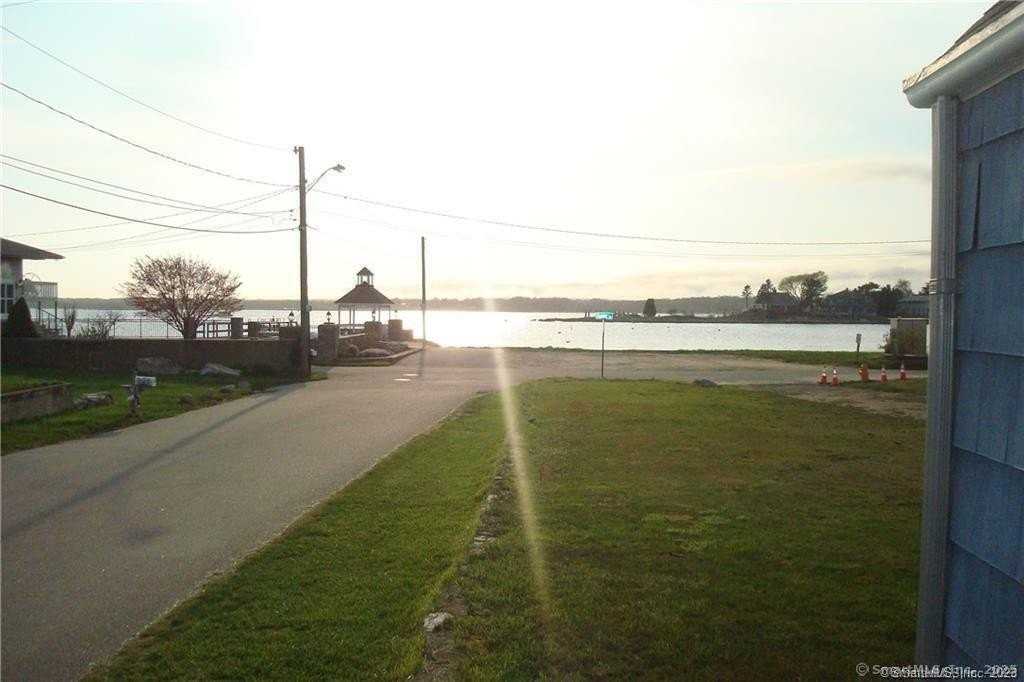 9 Skipper St - Photo 5 of 18