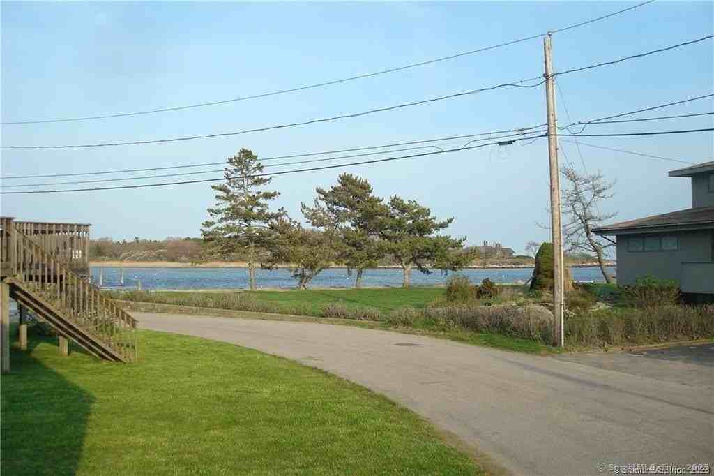 9 Skipper St - Photo 6 of 18