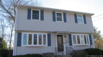 featured image of 18 Brightwater Rd