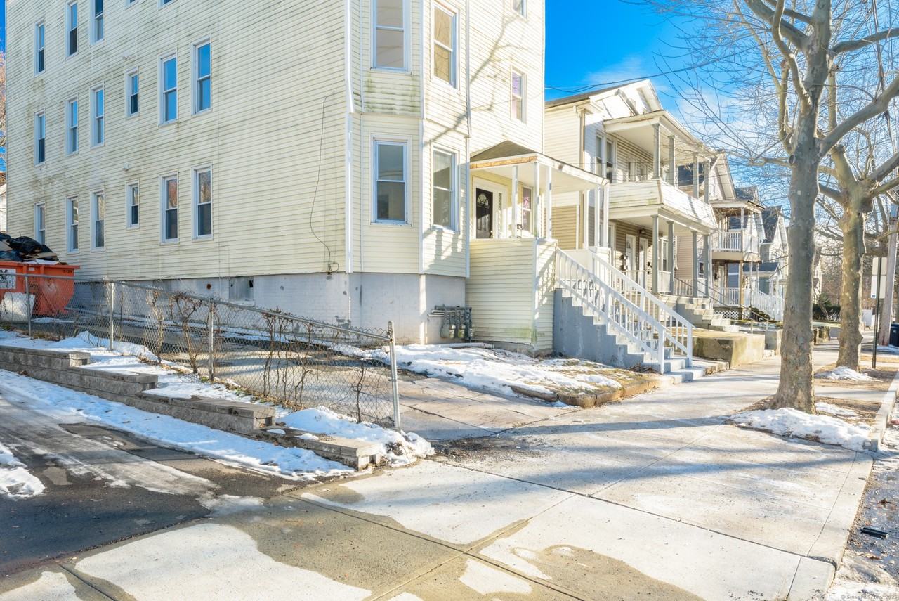 517 Winchester Ave #3 - Photo 2 of 15