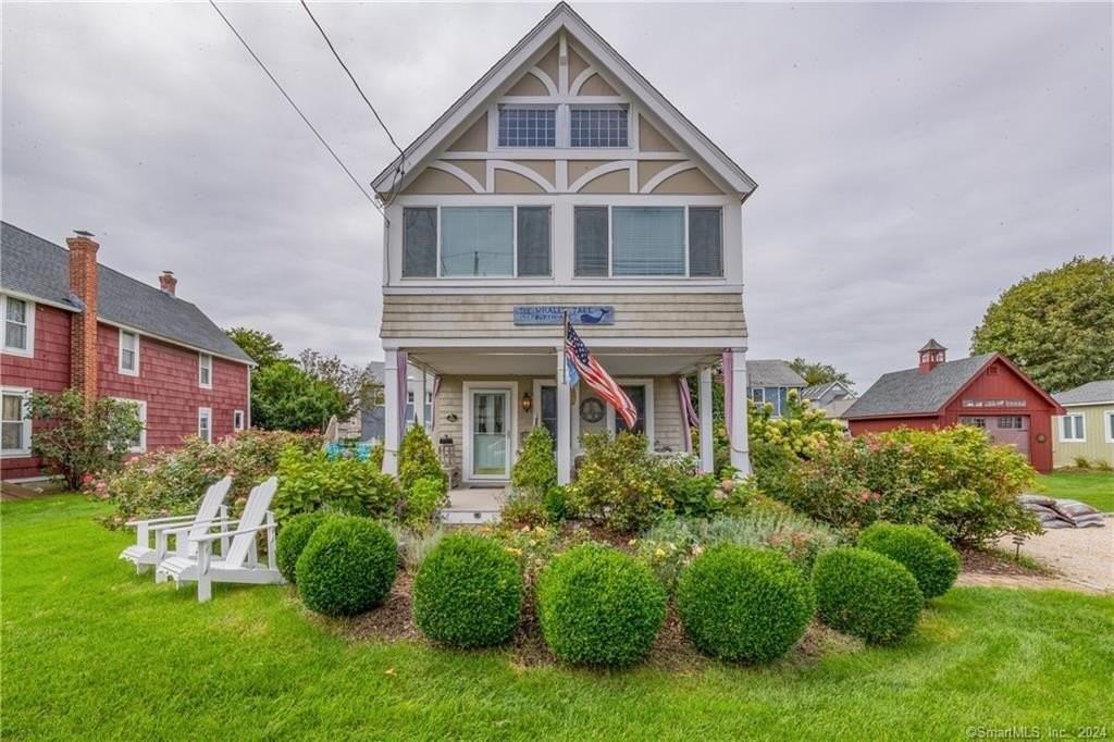 153 4th Ave - Photo 2 of 26