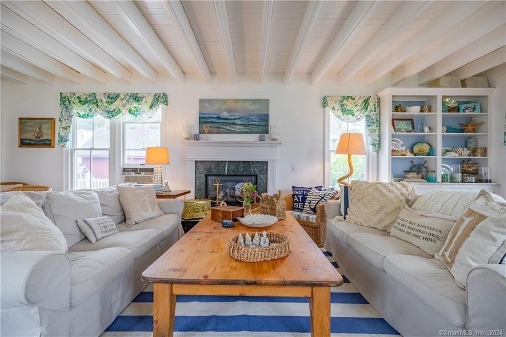 153 4th Ave - Photo 7 of 26