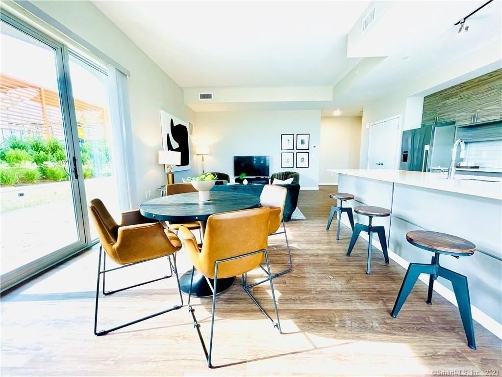 900 Pacific St Apt 702 #702 - Photo 2 of 8