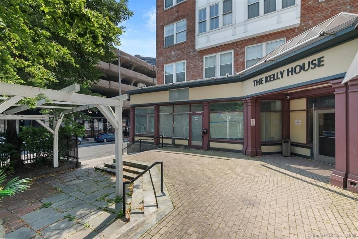 196 Crown St Unit 5i #5I - Photo 2 of 34