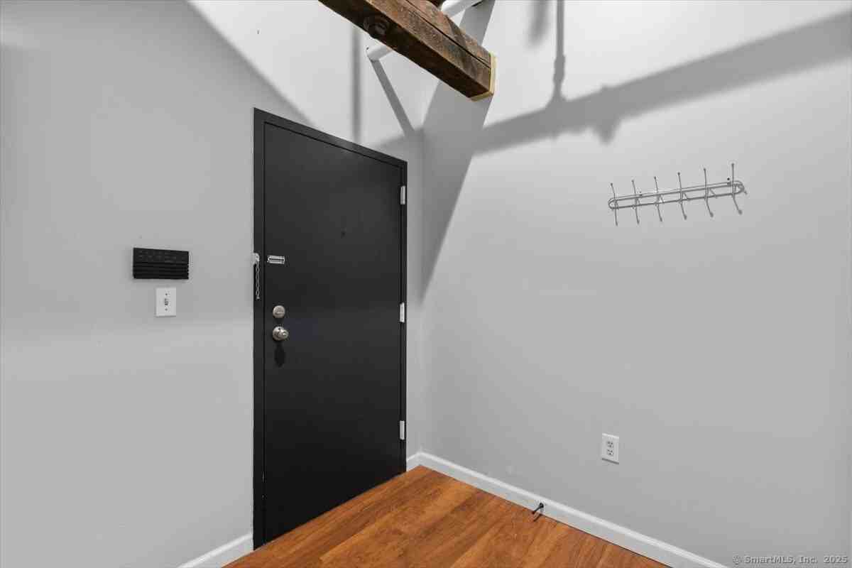 196 Crown St Unit 5i #5I - Photo 5 of 34