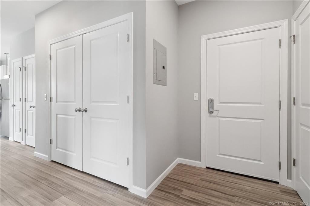 10 Steele Blvd Apt 202 #202 - Photo 3 of 20