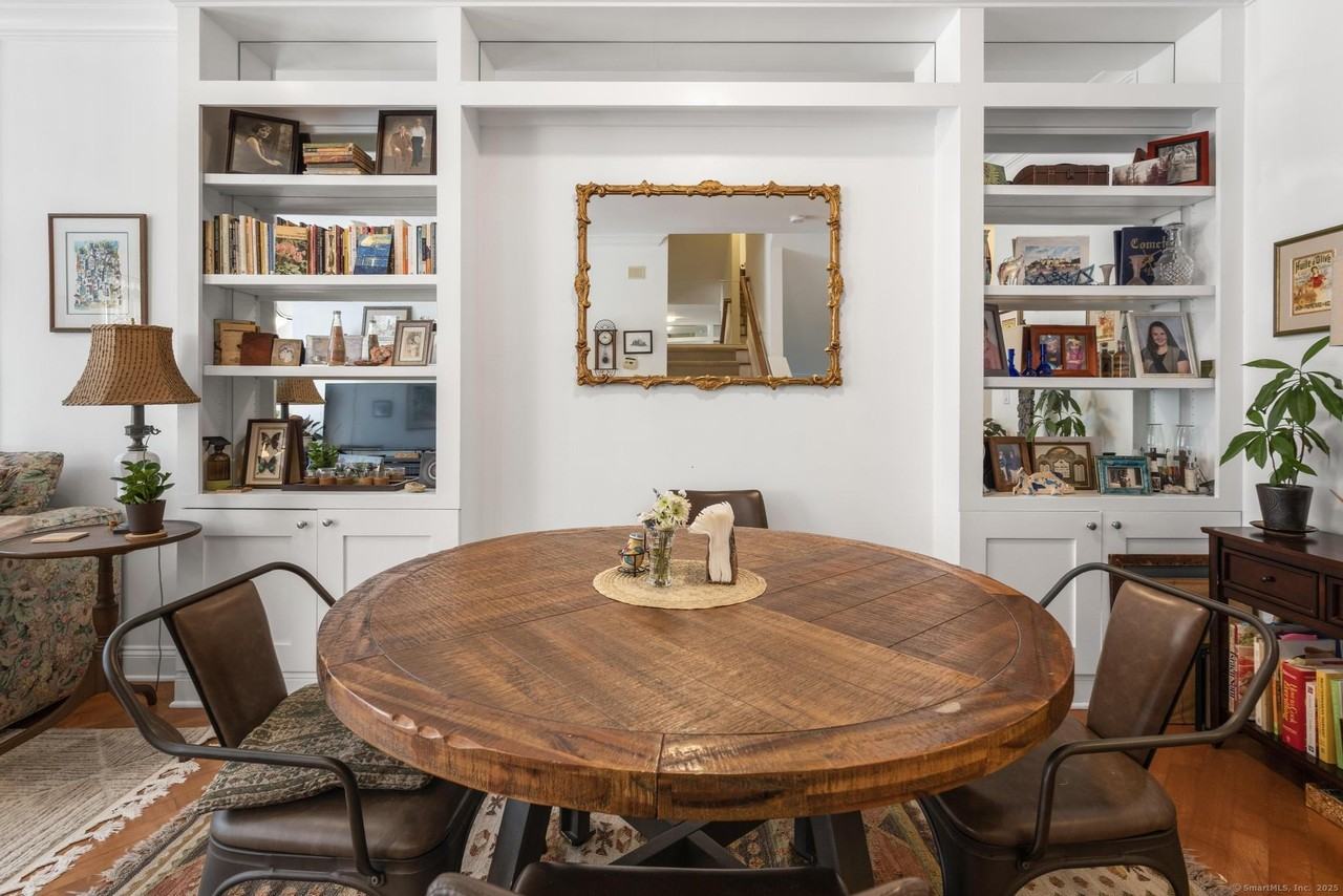 2 Dogwood Ct Unit 2 #2 - Photo 6 of 40