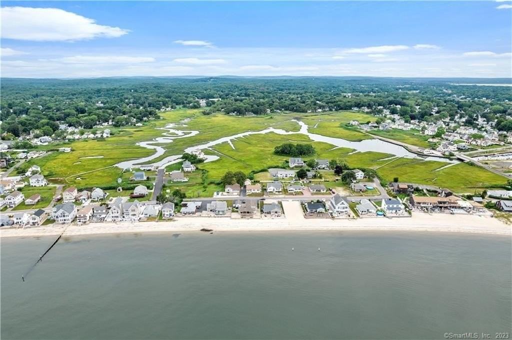 8 Belaire Mnr - Photo 7 of 36