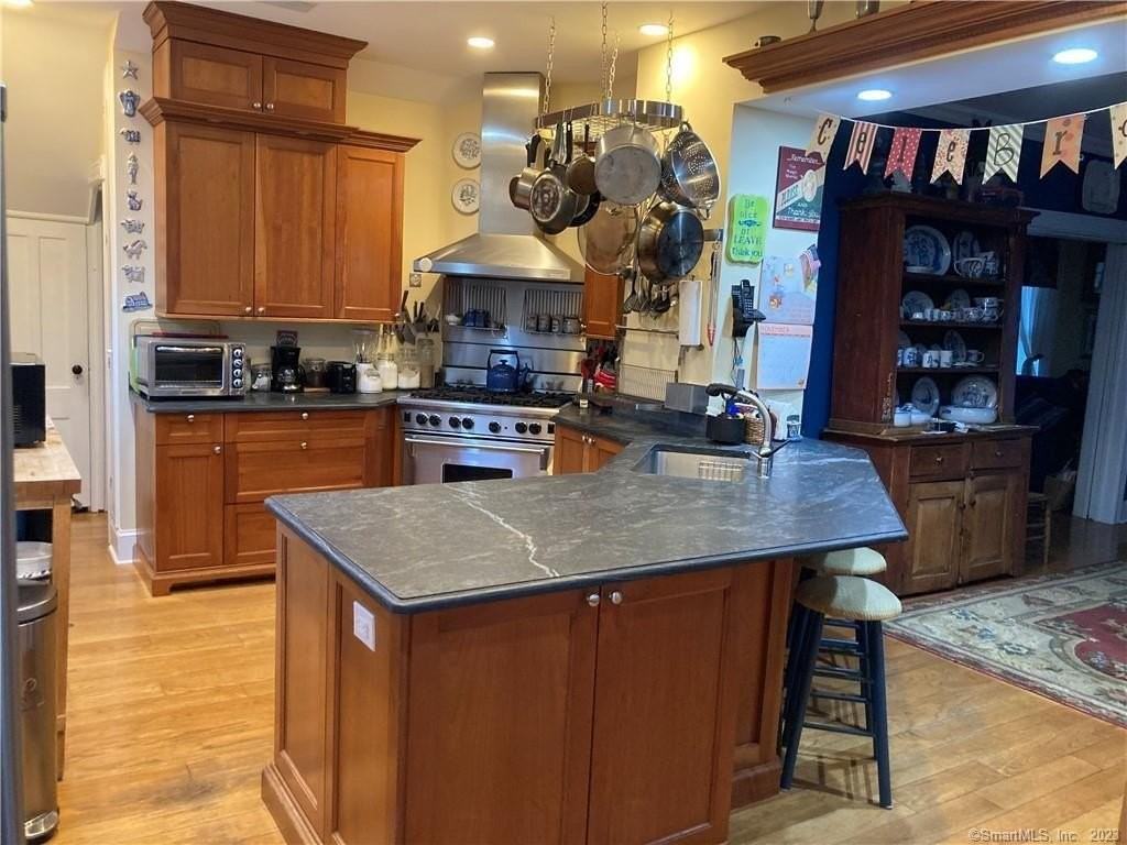 126 East Ave - Photo 6 of 14