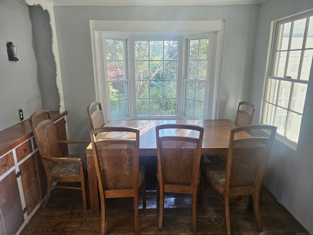 10 N Lake St - Photo 3 of 20