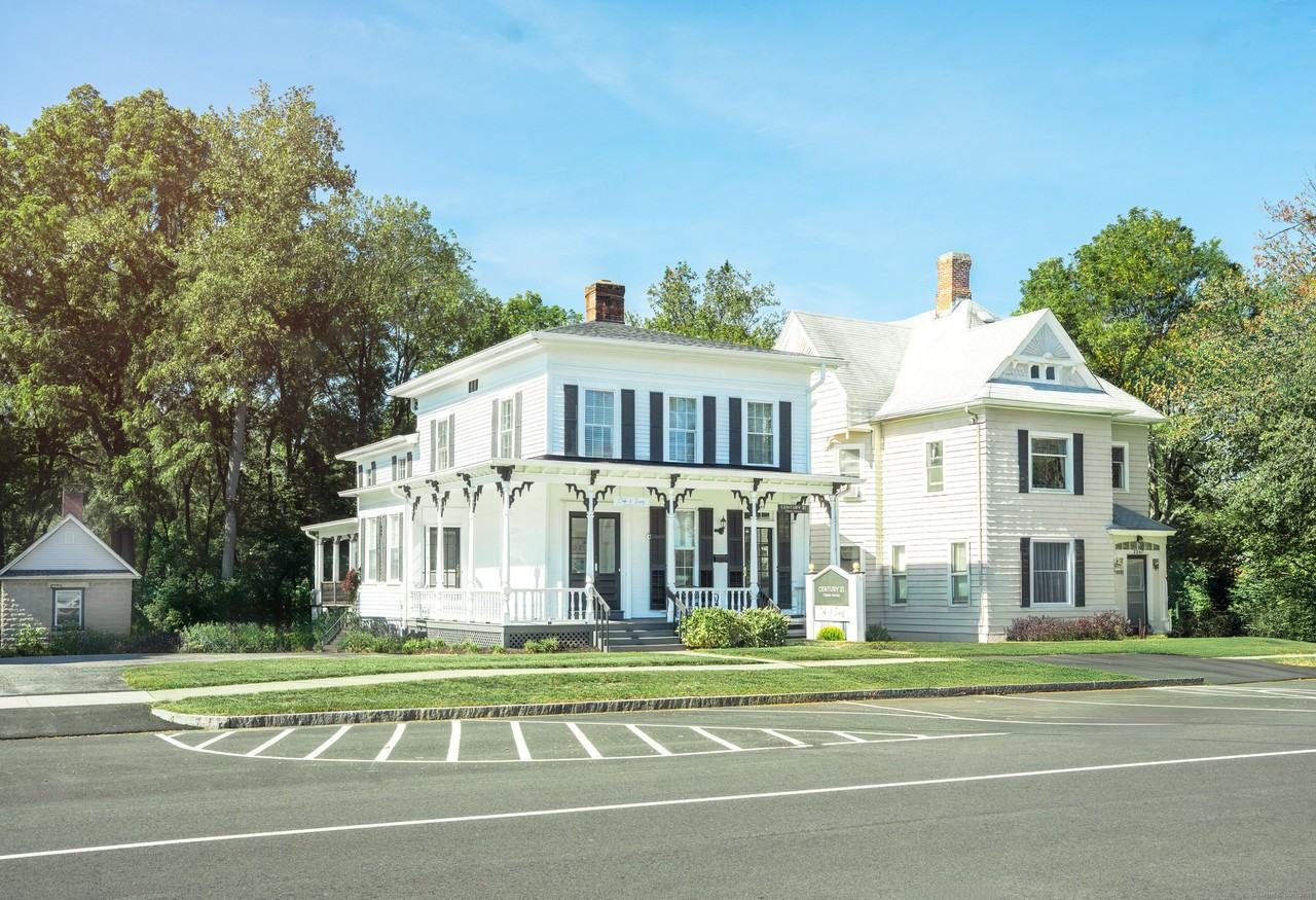 2239 Main St 2nd Fl #2ndFL - Photo 2 of 11