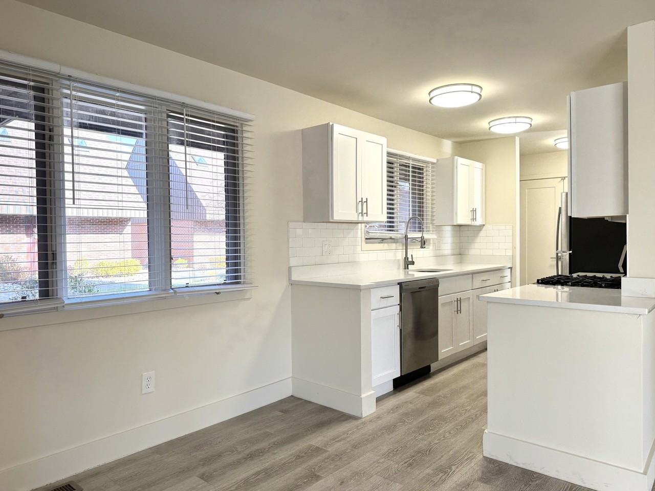 110 Montoya Dr Unit 110 #110 - Photo 3 of 11