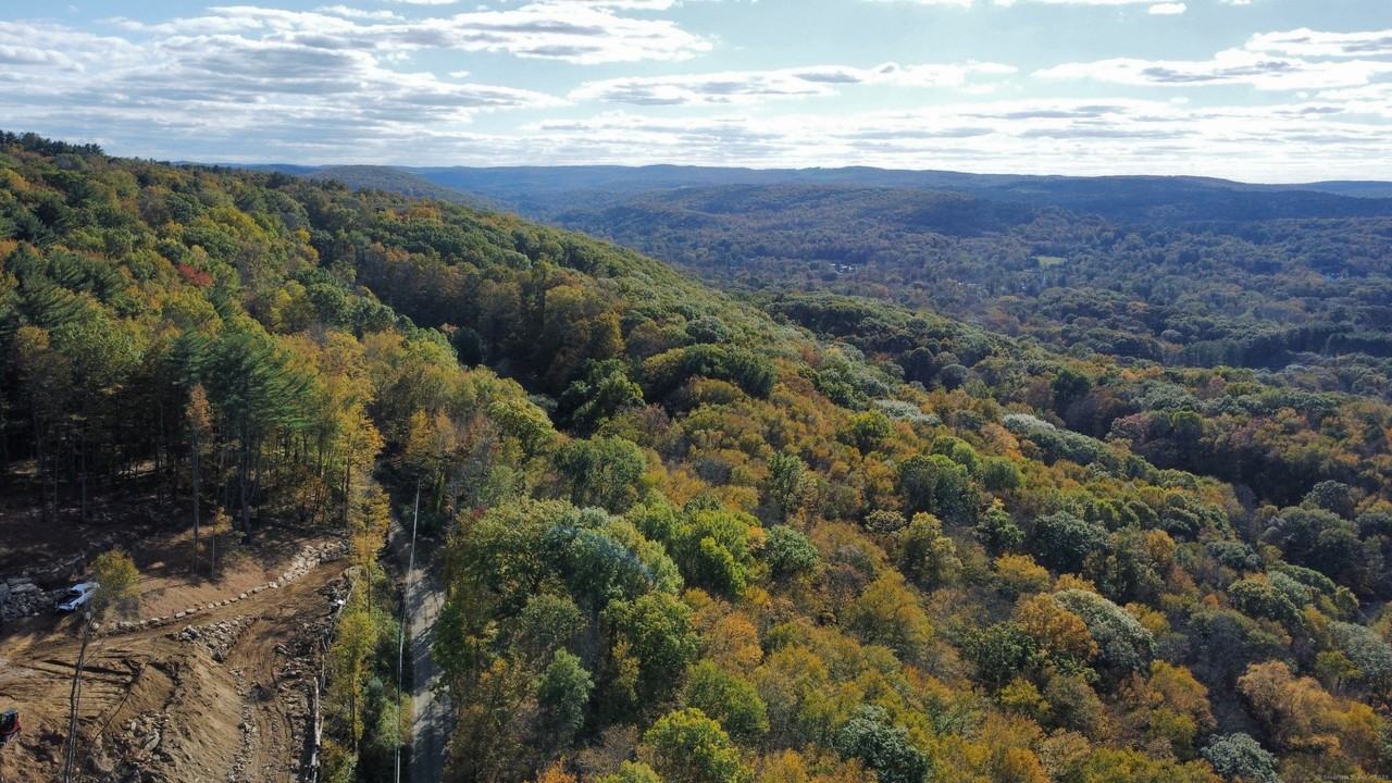 570 Long Mountain Rd - Photo 4 of 30