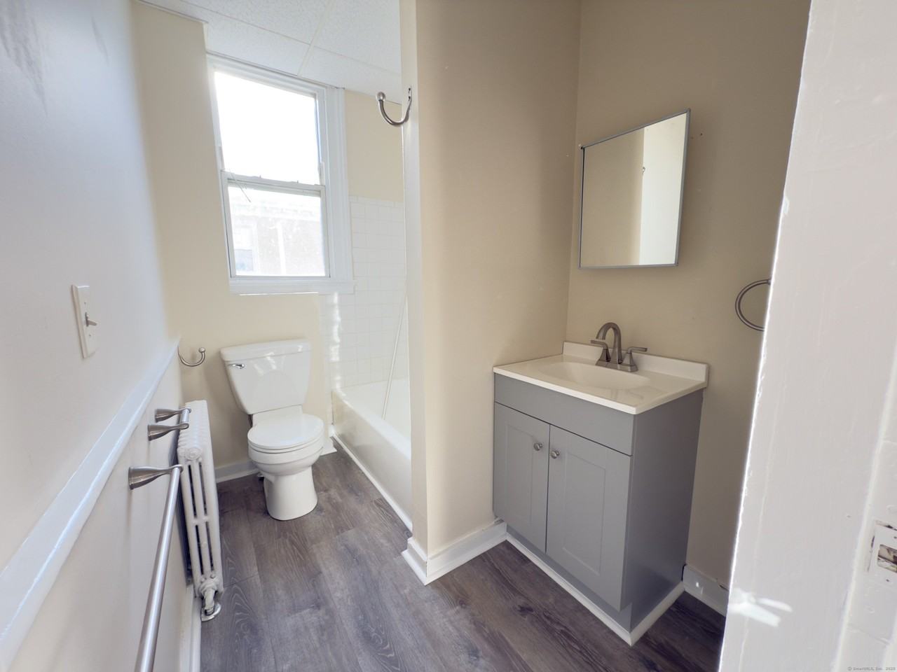 590 East St Unit 2 #2 - Photo 3 of 6