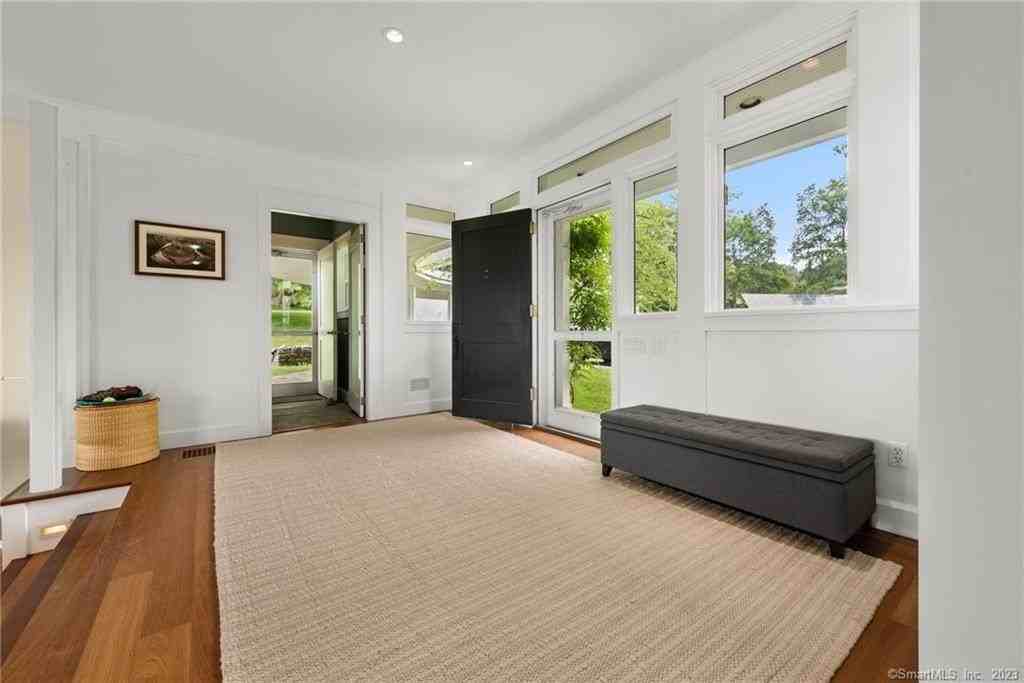 141 Geer Mountain Rd - Photo 5 of 33