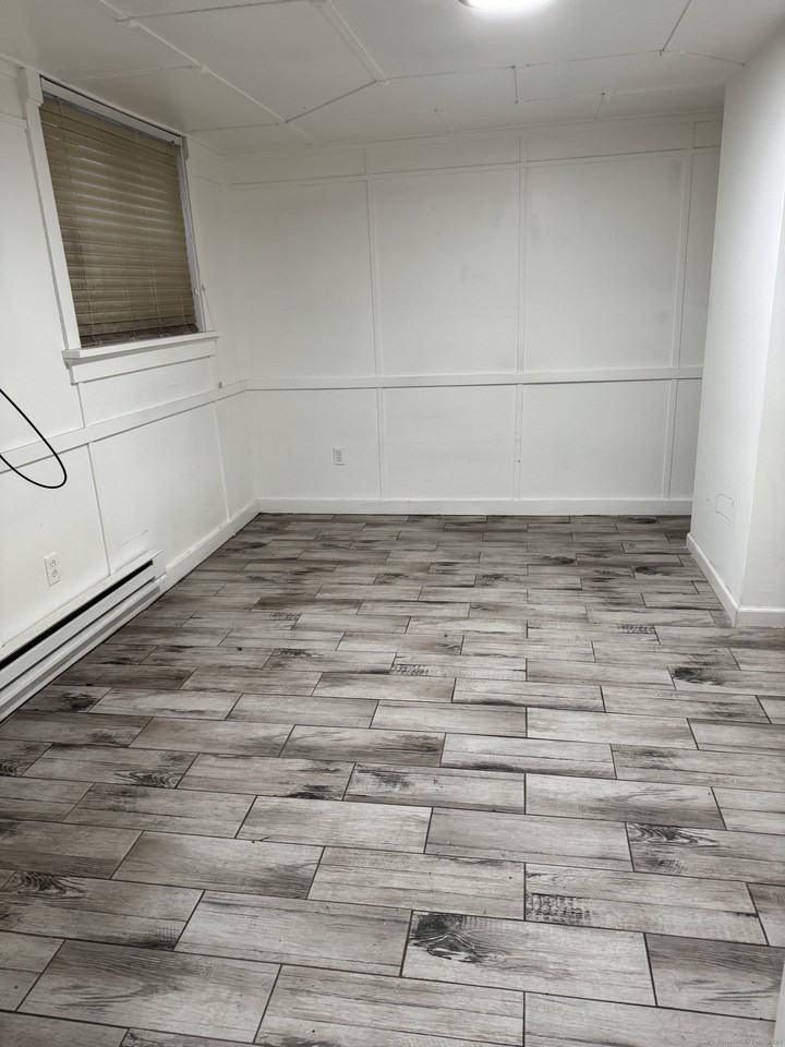 52 52 Pearl Street unit: Garden Apartment - Photo 7 of 12