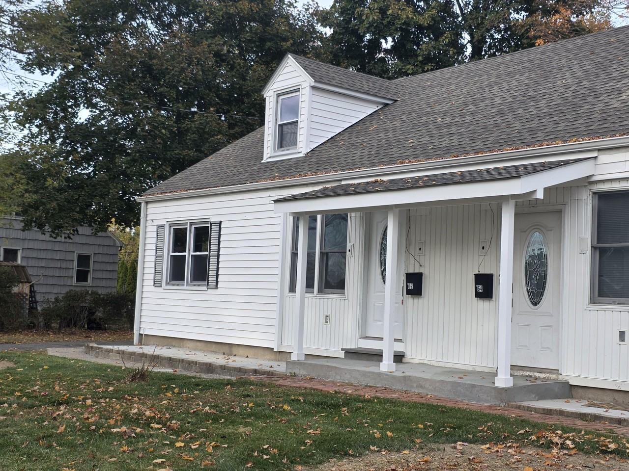 62 Pond Point Ave - Photo 2 of 15