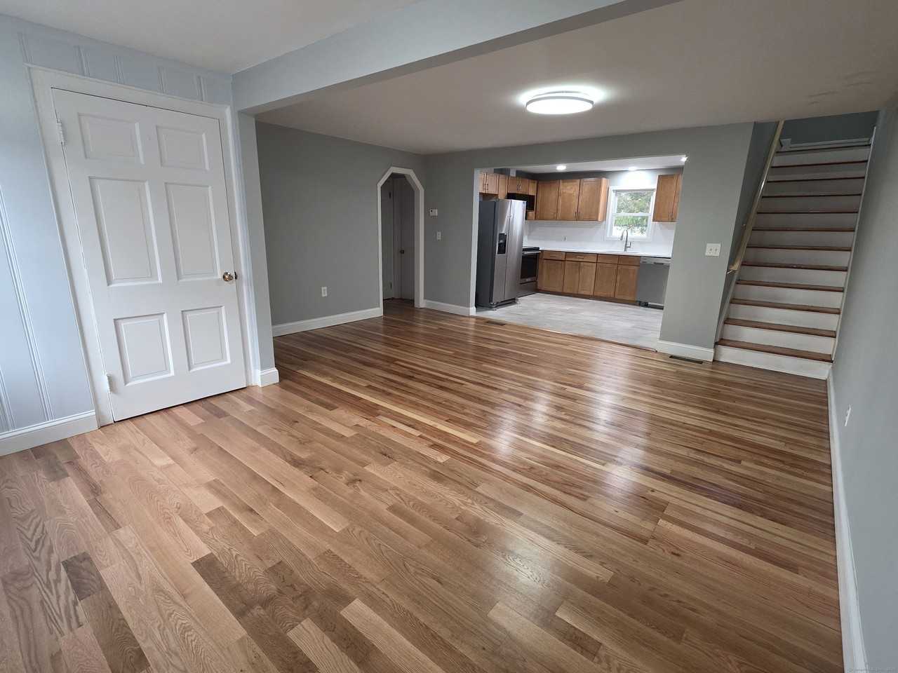 62 Pond Point Ave - Photo 5 of 15